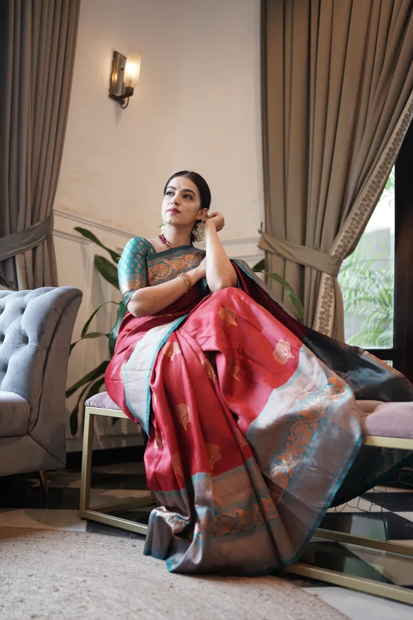 RED_KANJIVARAM_SILK_SAREE